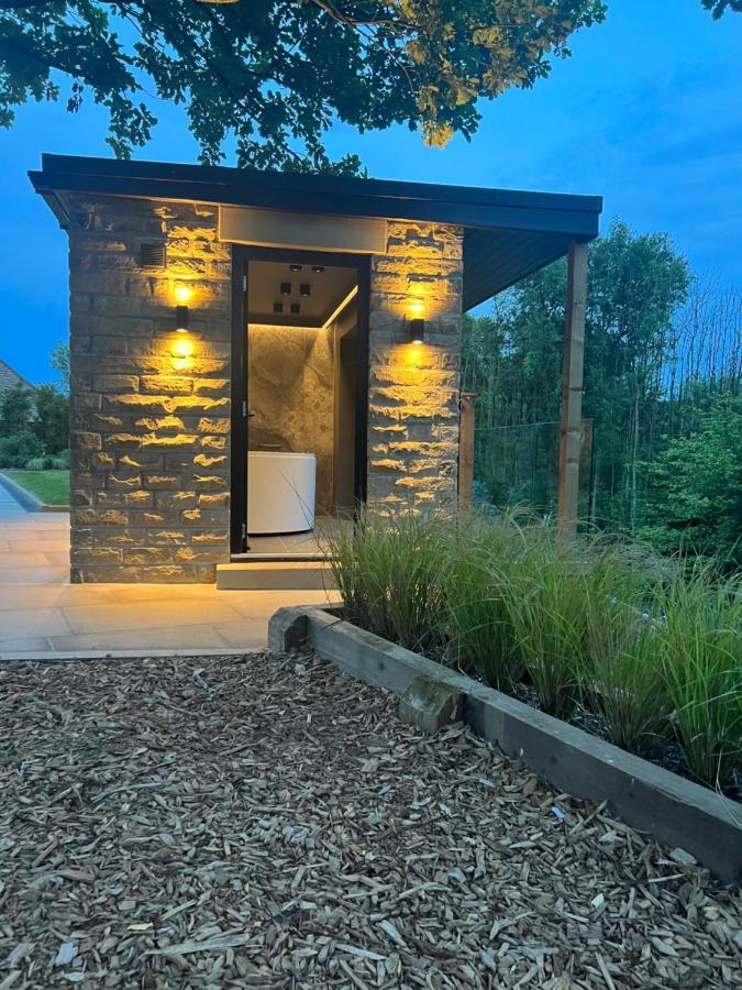 Apartments For Two In Brand New Luxury Rural Farmhouse Escape 람즈바텀 외부 사진