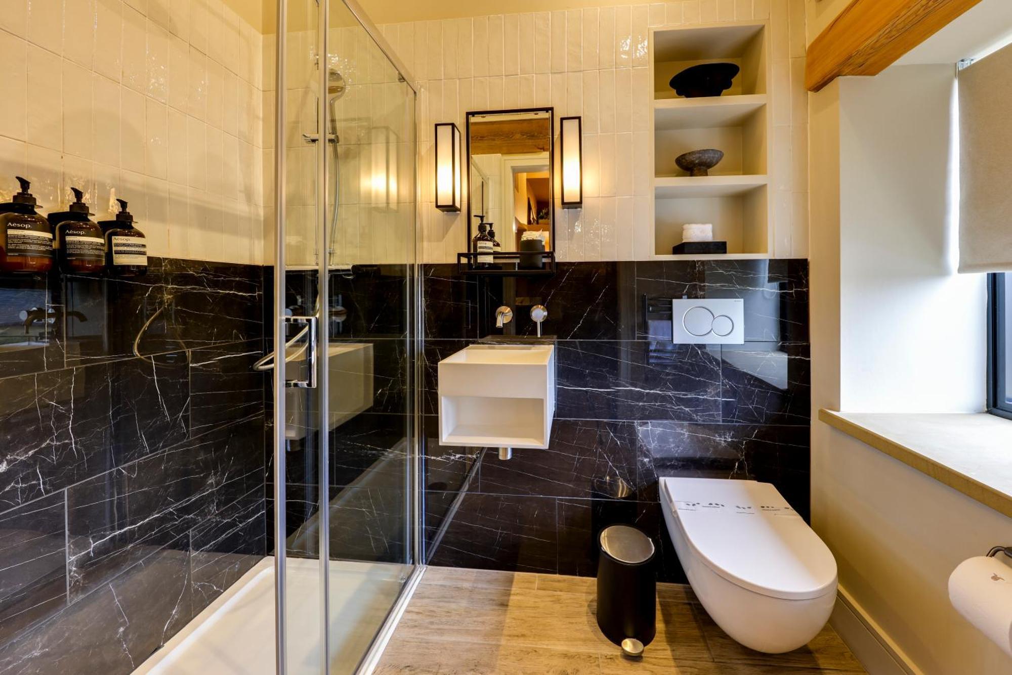 Apartments For Two In Brand New Luxury Rural Farmhouse Escape 람즈바텀 외부 사진