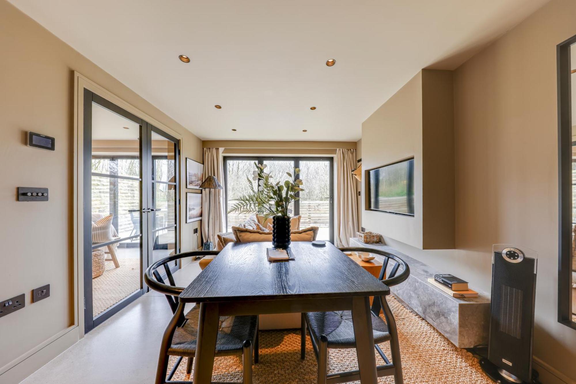 Apartments For Two In Brand New Luxury Rural Farmhouse Escape 람즈바텀 외부 사진